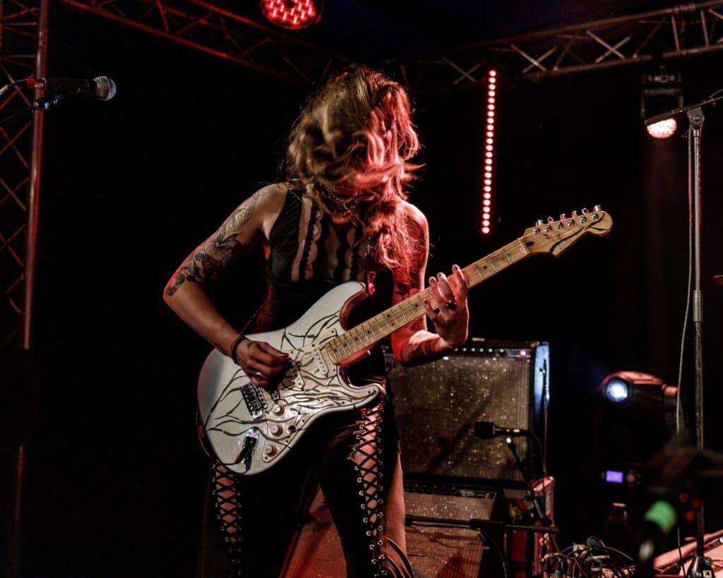 Pussy Miel (Enchanteurs - 2026)