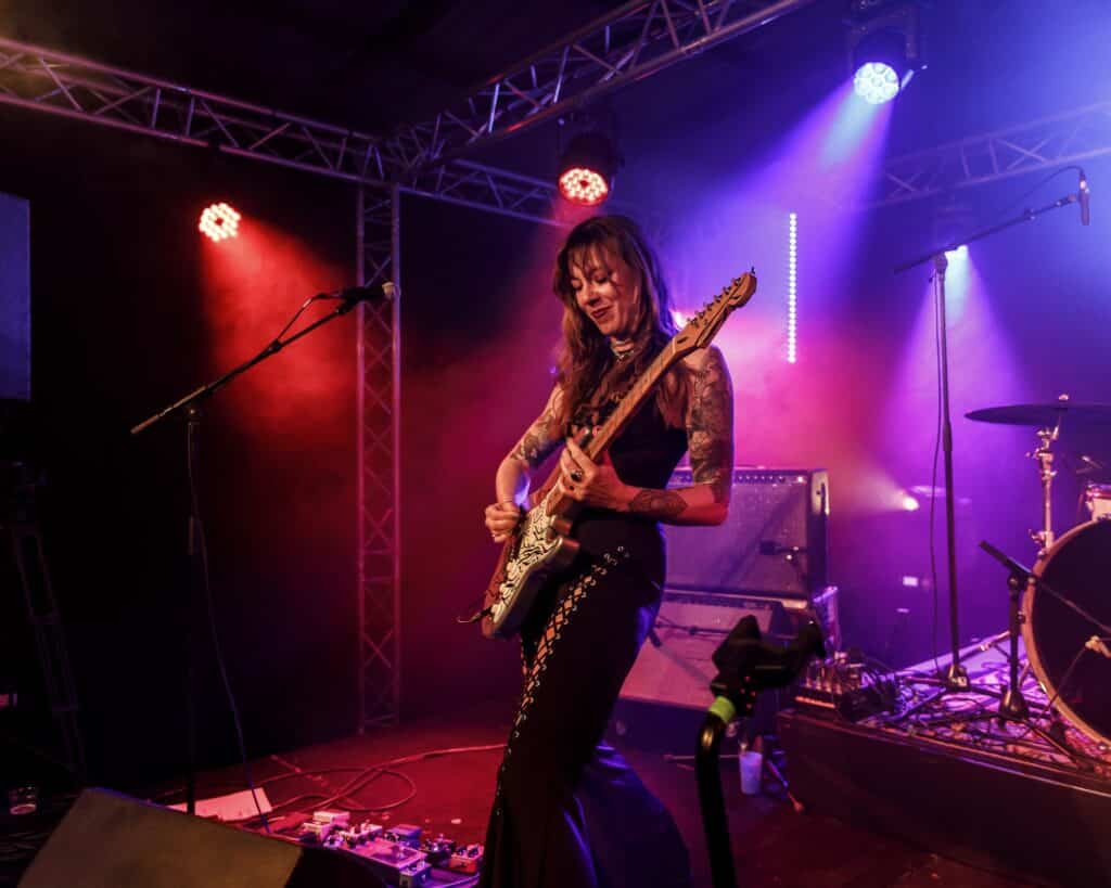 Pussy Miel (Enchanteurs - 2026)