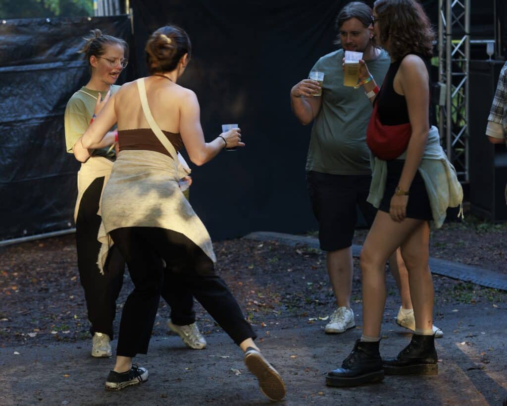 Public (Bivouac - 2026)