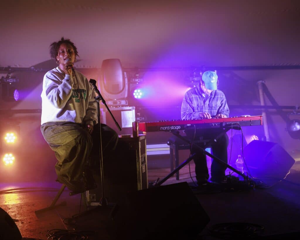 Tia Gordon (Bivouac - 2026)